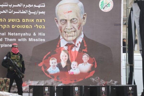 ONU condena desfile de corpos de reféns israelenses em Gaza: ‘Desumano’