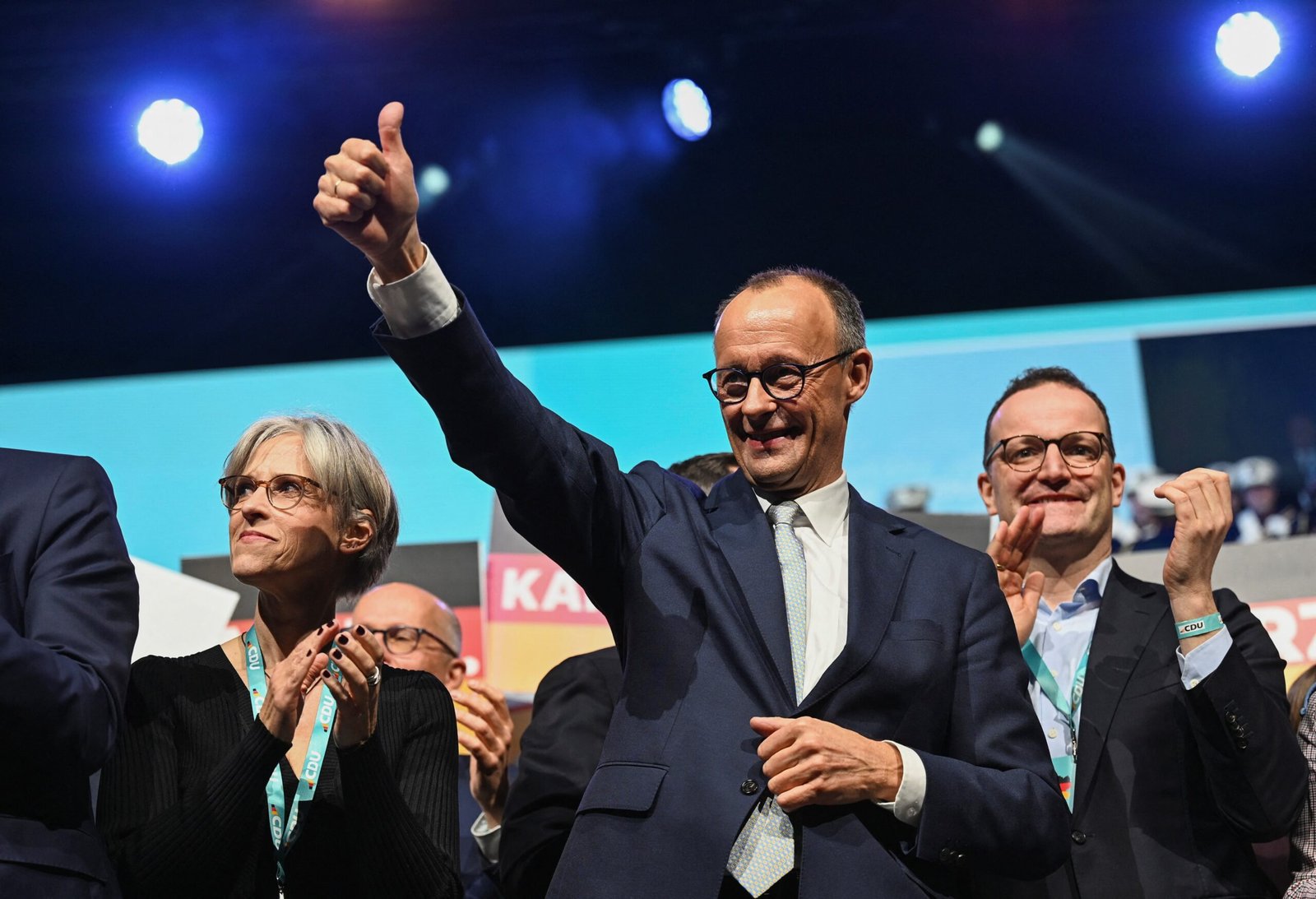 Alemanha faz eleições neste domingo com estabilidade política ameaçada e crescimento da extrema direita