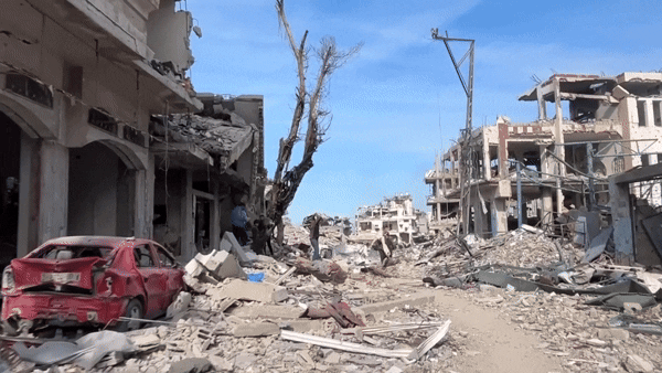 Hamas rejeita proposta ‘racista’ de Trump de assumir controle de Gaza e transferir palestinos