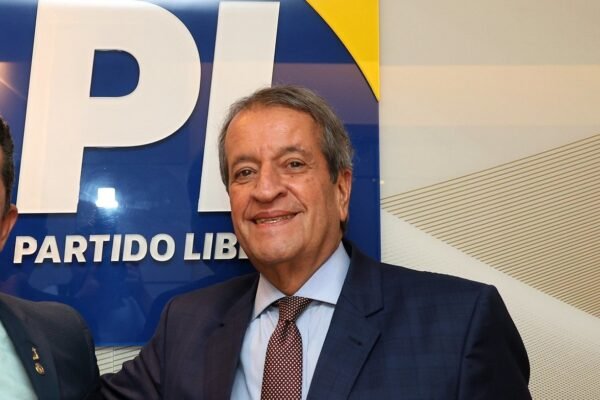 Valdemar, padre José Eduardo e militares: quem não foi denunciado pela PGR