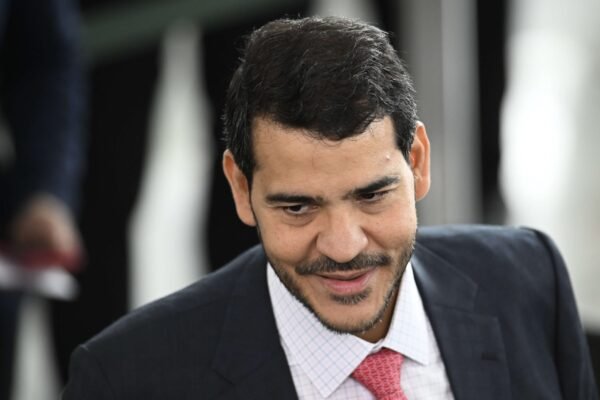 AGU pede ao STF ‘celeridade’ em julgamento sobre redes