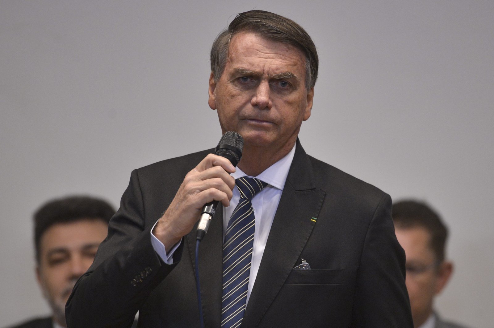 Moraes nega pedido de prazo maior para defesa de Bolsonaro