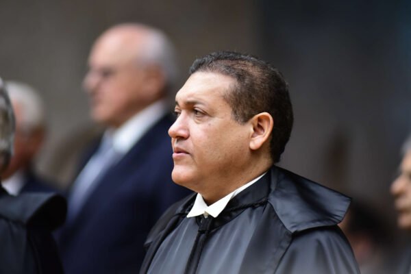 Nunes Marques é mantido relator de inquérito que investiga desvio de emendas