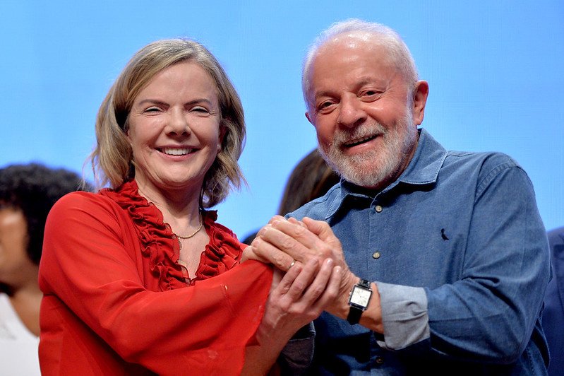 PT aprova mudança no estatuto e permite reeleição depois de 3 mandatos