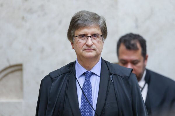 PGR acusa Bolsonaro de concordar com plano assassino, mas não apresenta comprovação