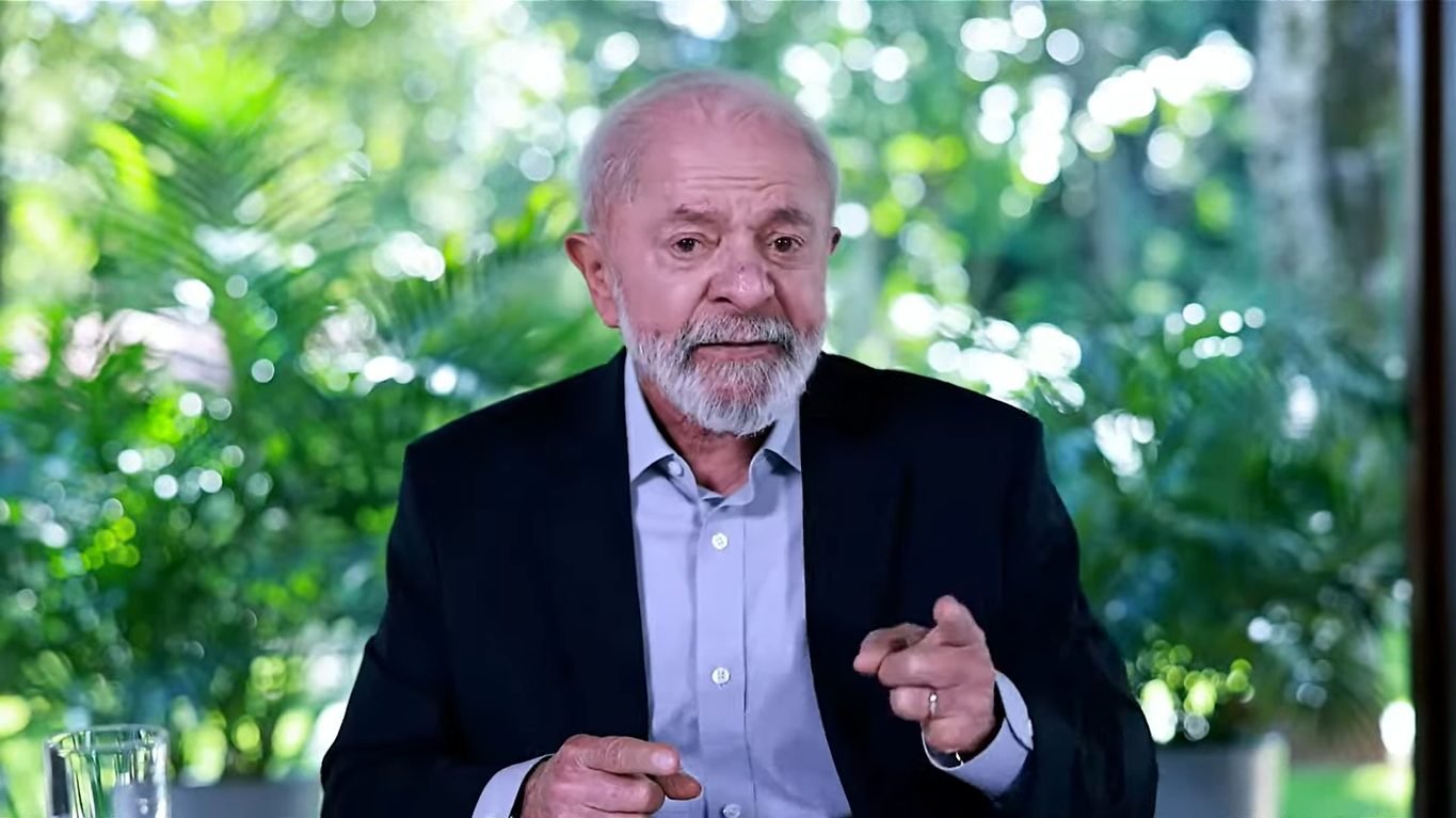 Lula anuncia mais uma viagem internacional