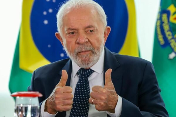 A crise de credibilidade de Lula