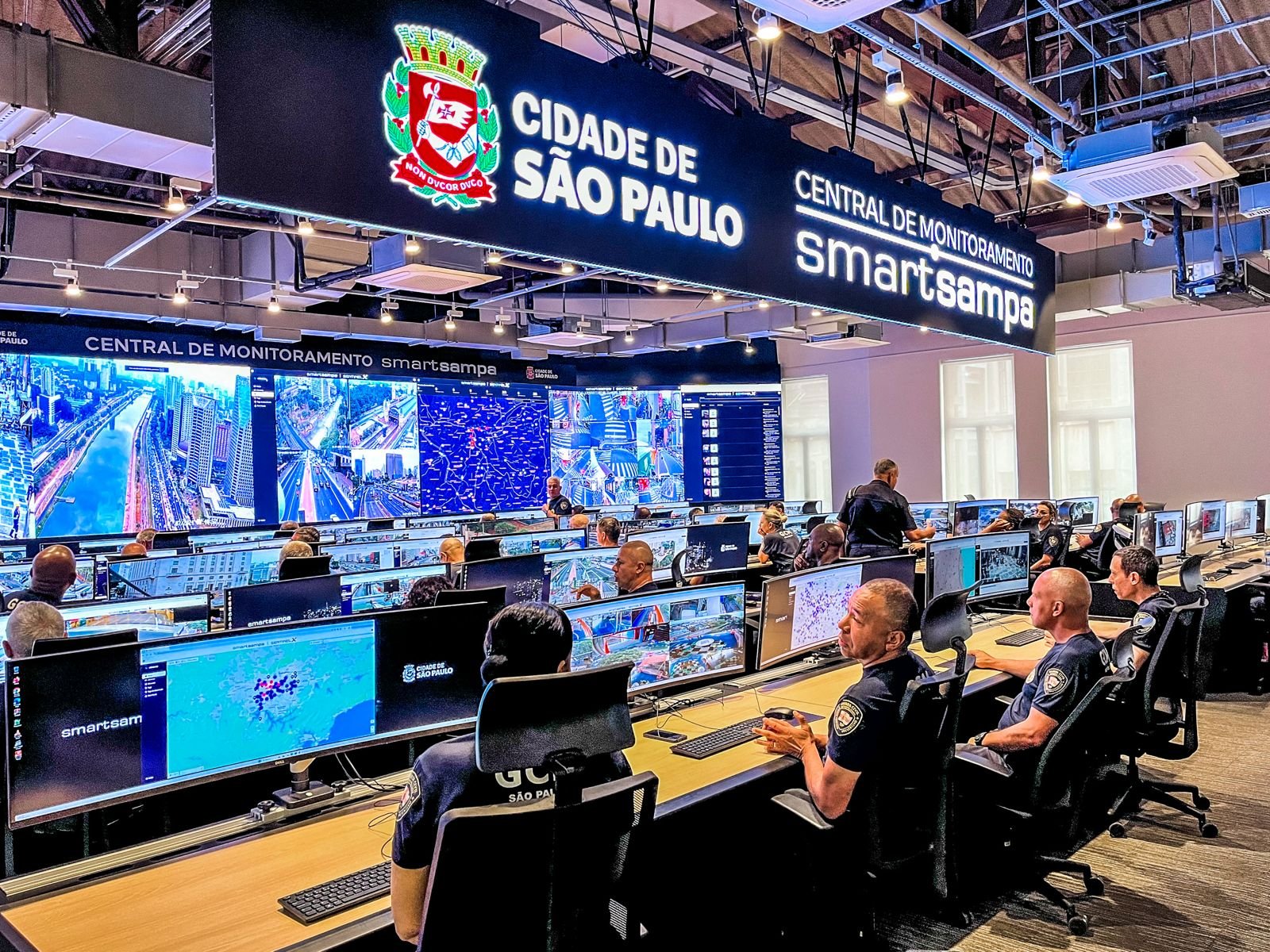 Deputado aciona Ministério Público contra desligamento do Smart Sampa no Carnaval