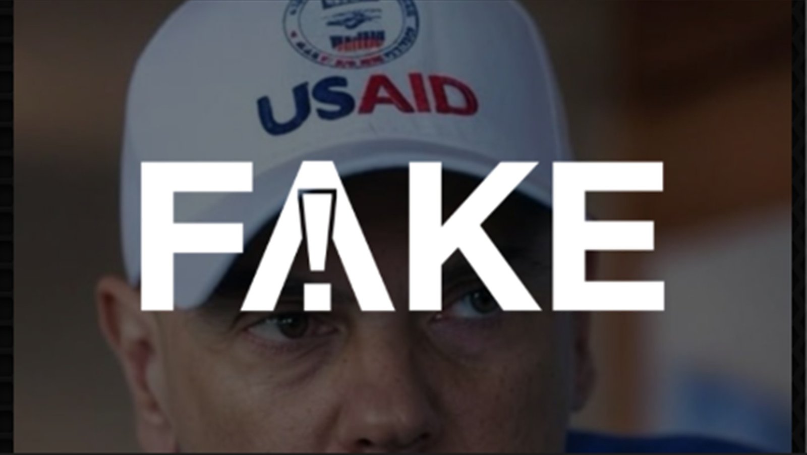 É #FAKE foto que mostra Alexandre de Moraes usando boné da USAID
