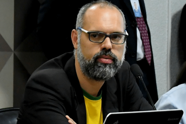 Trump e Rumble processam Moraes por censura e violação de direitos nos EUA