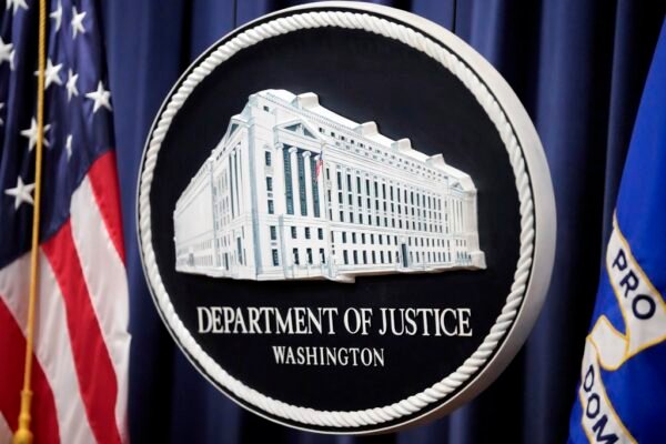 Promotora renuncia a cargo após pedido para abrir investigação contra contrato da era Biden