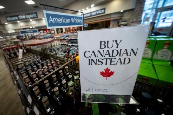 ‘Compre do Canadá’: lojas canadenses boicotam produtos dos EUA após tarifas de Trump