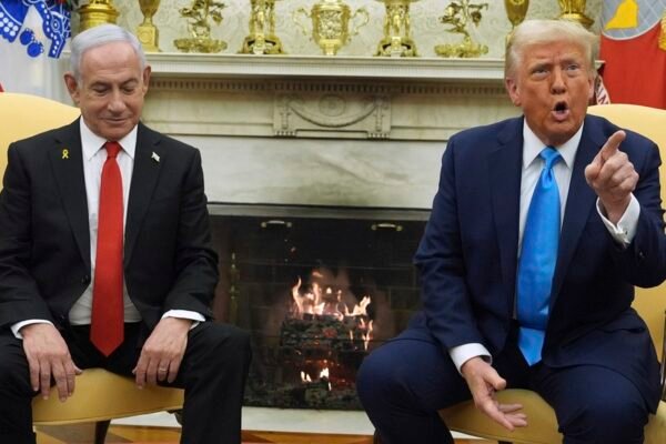 Ameaças de Trump, acusações de violar acordo e caos na libertação de reféns deixam ‘por um fio’ cessar-fogo em Gaza