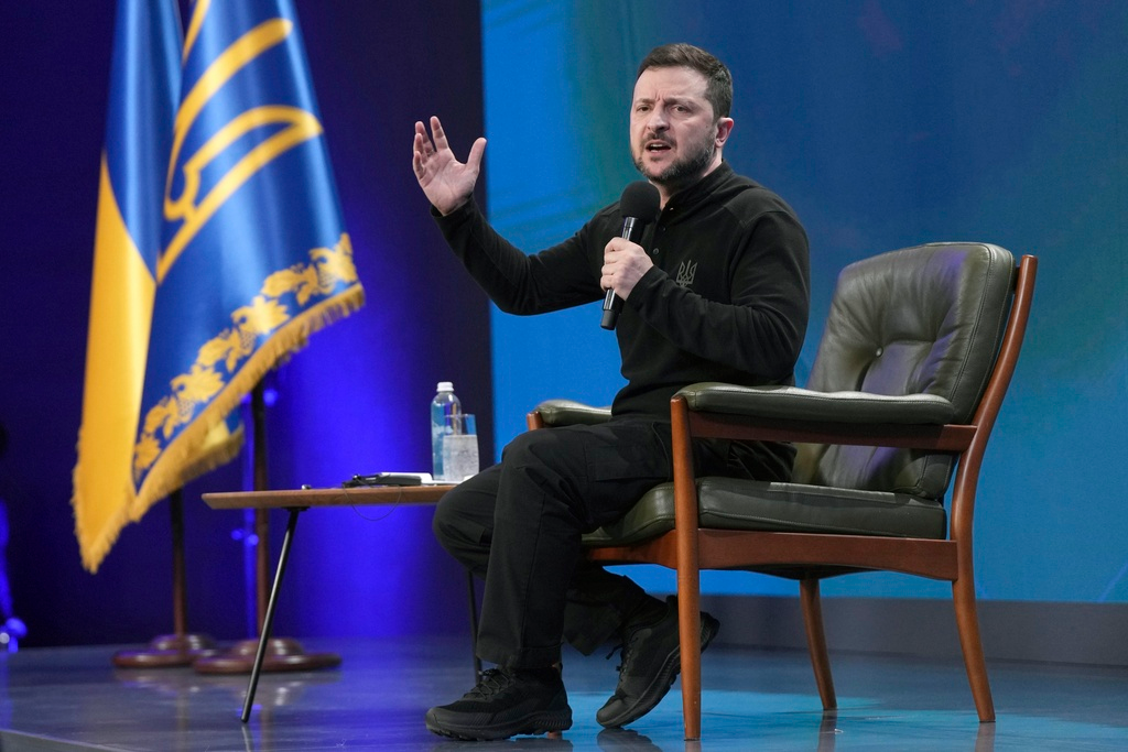 Zelensky diz estar disposto a deixar o cargo em troca de fim da guerra e de entrada da Ucrânia na Otan