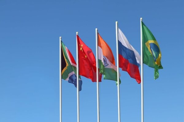 Ministro promete ‘decisões muito importantes’ na reunião da cúpula do Brics