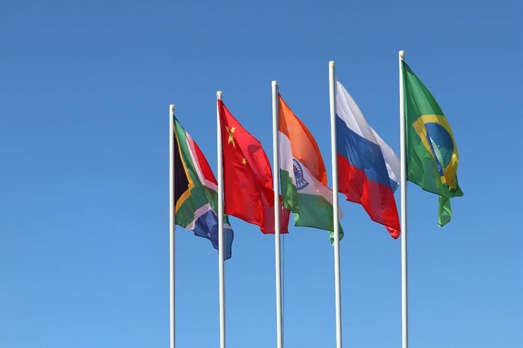Ministro promete ‘decisões muito importantes’ na reunião da cúpula do Brics