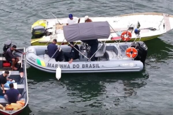 Marinha apreende 28 embarcações em dois meses no litoral de SP; entenda