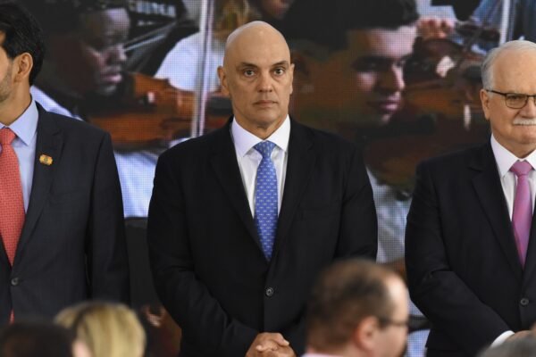 Itamaraty avalia responder postagem do governo americano sobre Brasil