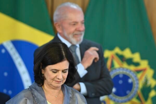Lula diz que Nísia é ‘amiga pessoal’ e tem ‘qualidade’, mas que governo precisa de ‘mais agressividade’