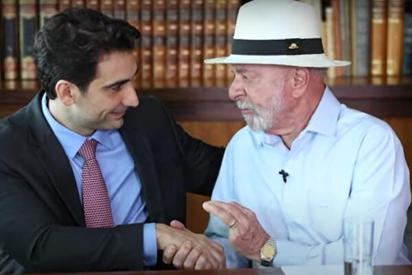 Lula fala em ‘educar o povo’ para driblar inflação