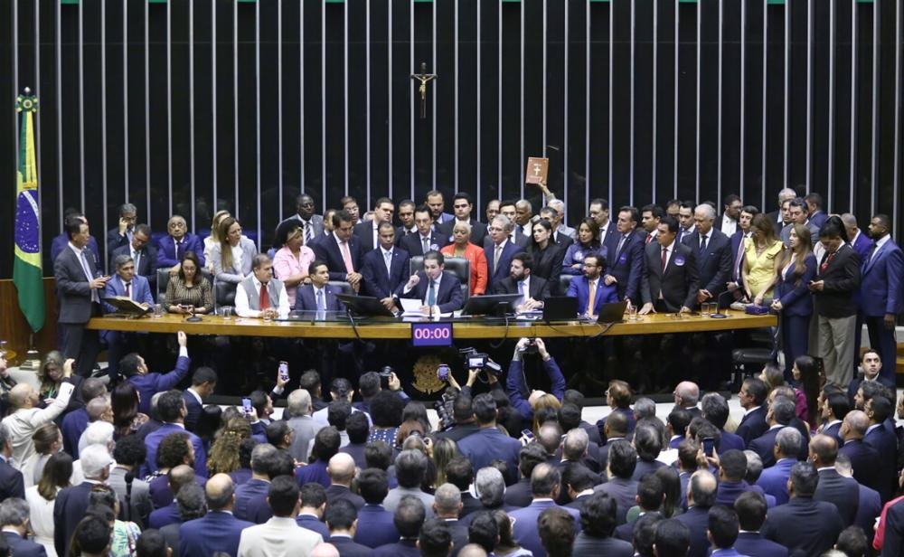 A nova estrela da ‘combalida democracia brasileira’