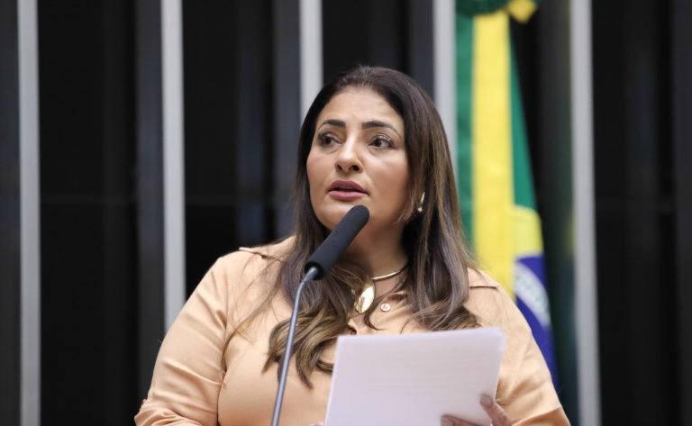 Projeto determina atendimento emergencial de concessionárias de serviços essenciais