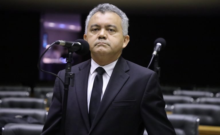Projeto redistribui valores arrecadados com as “bets” para aumentar verba para políticas públicas