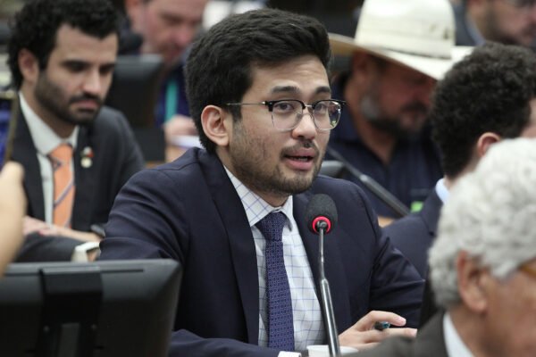 Deputados querem que Justiça reconheça injúria racial contra todas as cores e etnias