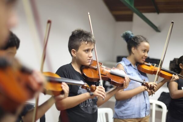 Fábrica Cultural oferece mais de 7 mil vagas para cursos em Santos, SP Fábrica Cultural oferece mais de 7 mil vagas para cursos em Santos, SP