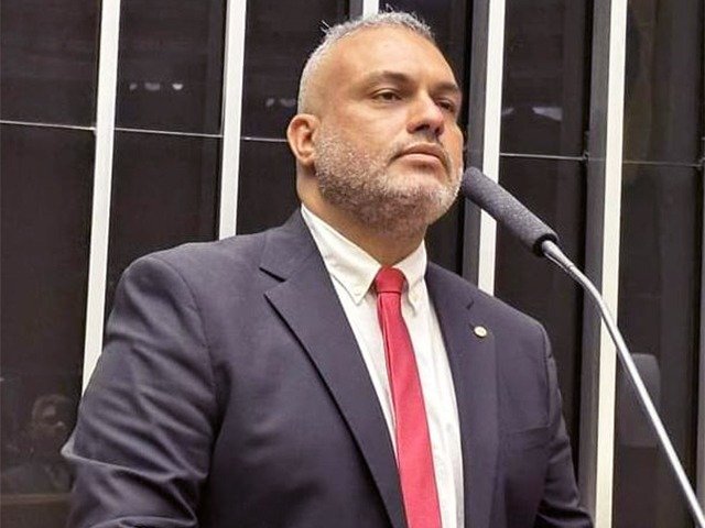 Projeto exige internet sem fio no transporte público de passageiros