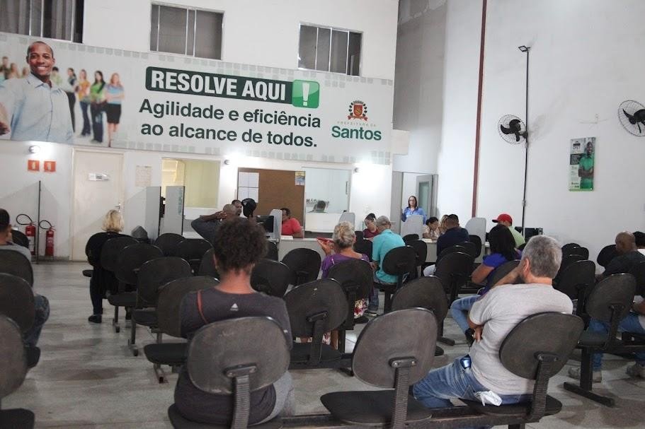 Prefeitura de Santos, SP, abre mais de 150 vagas de emprego; confira