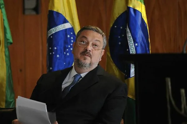 Toffoli anula atos da Lava Jato contra Palocci