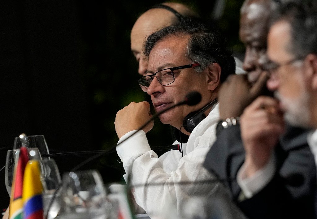 ‘Cocaína não é pior que uísque’, diz presidente da Colômbia
