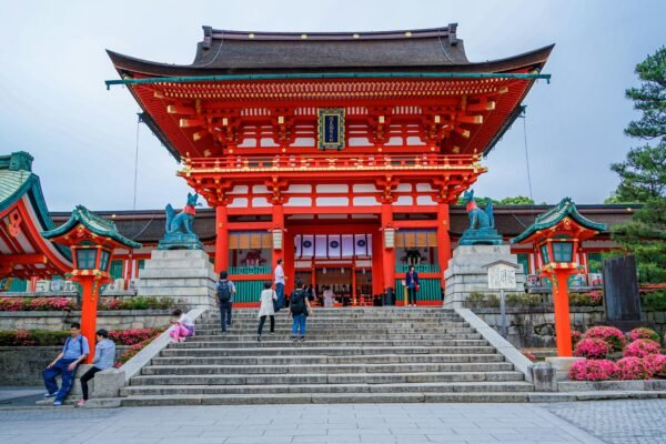 Japão registra queda histórica no número de nascimentos em 2024