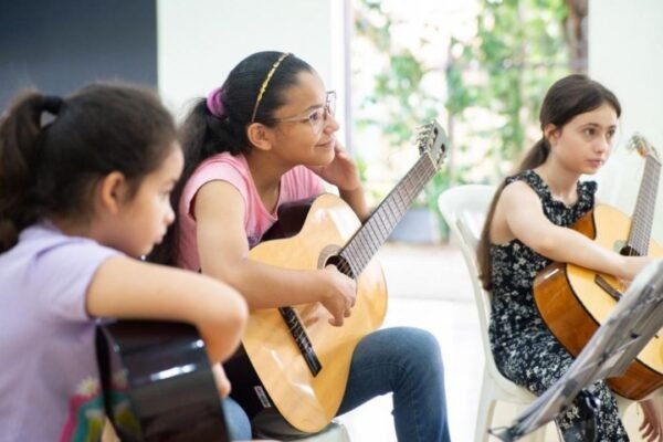 Projeto Guri abre vagas para cursos de música em cidade do litoral de SP; veja como participar
