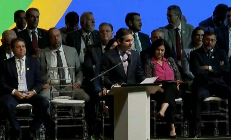 Motta defende o parcelamento de dívidas dos municípios com a Previdência Social