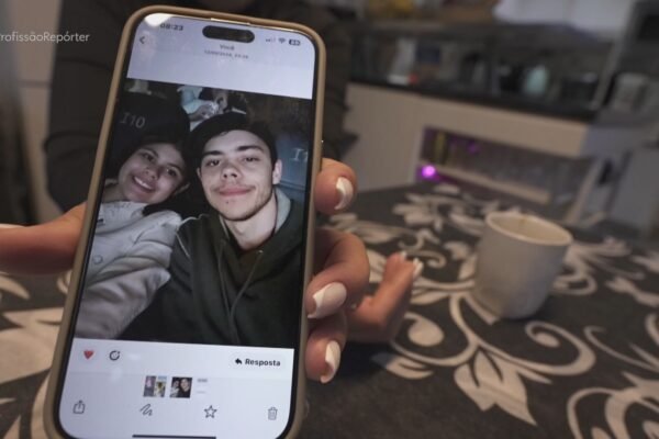 Motogirls em Londres: brasileiras montam rede de entregadoras e compartilham experiências; VÍDEO