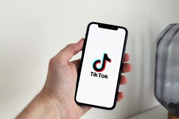O recado do Santander sobre o TikTok