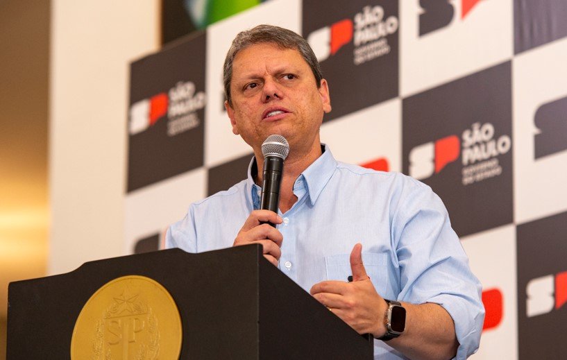 Crime organizado controla mais de mil postos de gasolina, diz Lewandowski