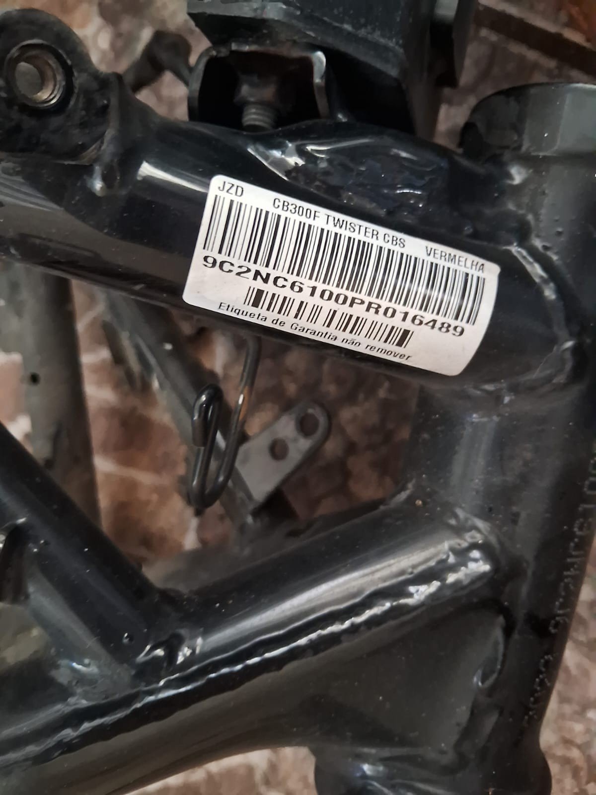 Dupla é presa por desmanche e revenda de motocicletas furtadas e roubadas no litoral de SP