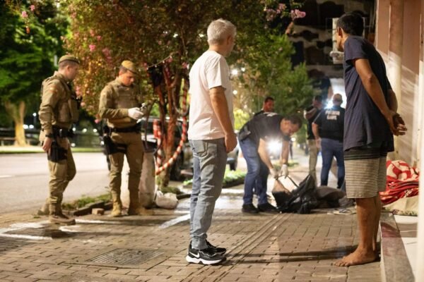 Prefeito de Blumenau (SC) luta contra o ‘Bolsa Miséria’