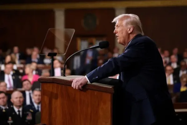 Ameaça ao Brasil e ‘tomar Groenlândia de um jeito ou de outro’: 7 destaques do discurso de Trump no Congresso