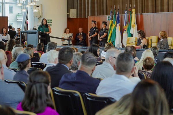 Vereadoras de São Paulo prestam homenagens a mulheres que contribuem com a capital paulista
