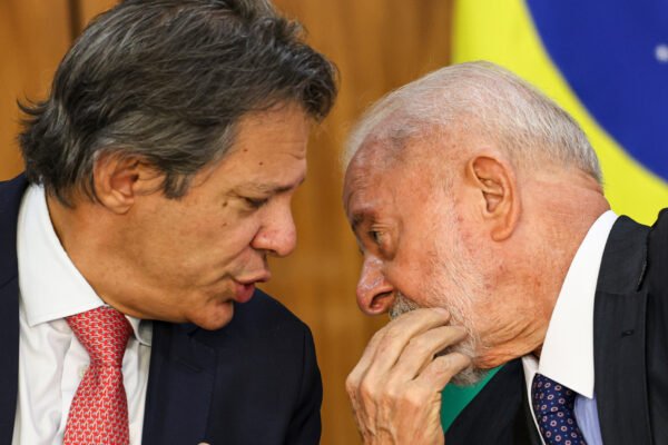 Rejeição de Haddad no mercado supera avaliação positiva