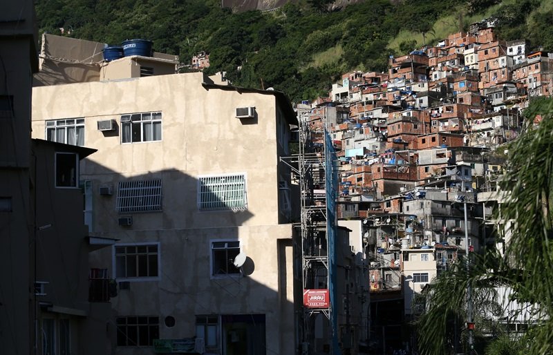 ADPF das Favelas causa conflitos nas bases de Castro e Paes no Rio de Janeiro