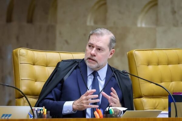 Gilmar vota com Toffoli para anular processos da Lava Jato contra Palocci