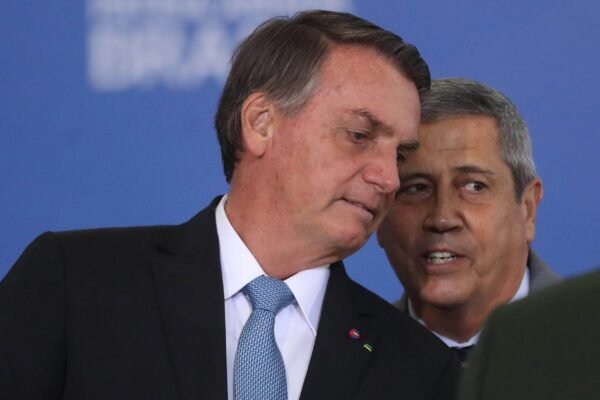 1ª Turma do STF mantém prisão de Braga Netto
