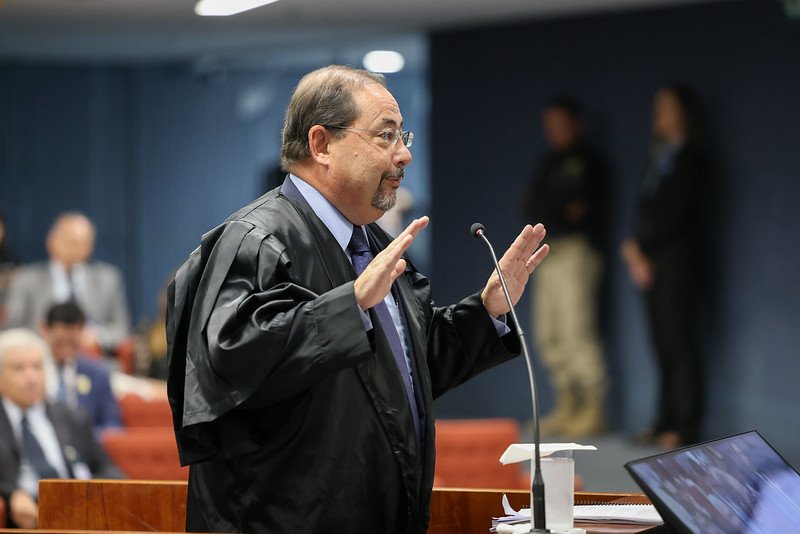 Defesa nega relação de Bolsonaro com 8/1 e pede nulidade da delação de Cid