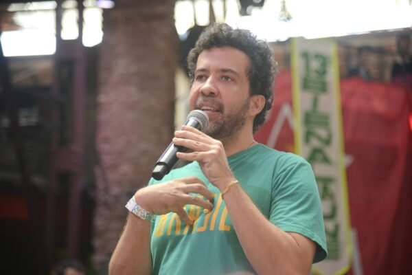 Janones é ‘um criminoso confesso’, afirma Dallagnol