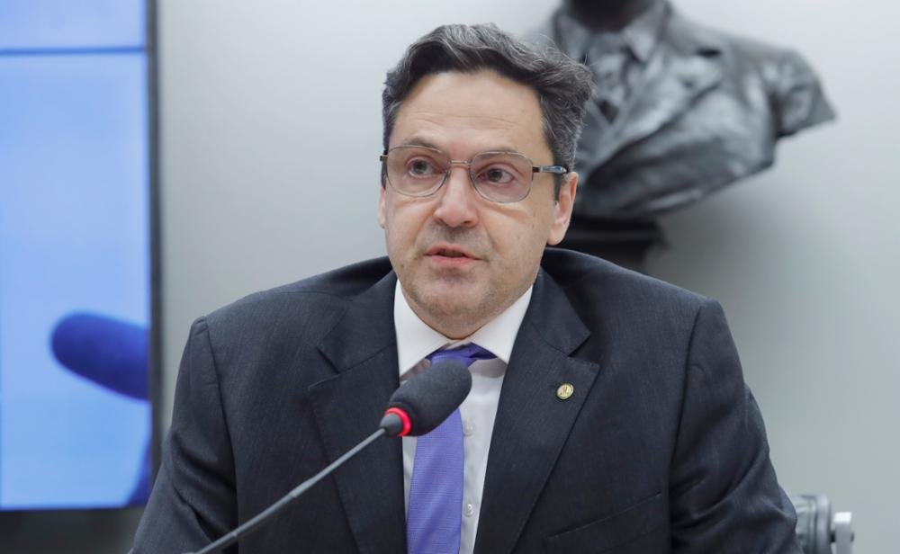 Itaipu: indícios de corrupção levam a proposta de CPI